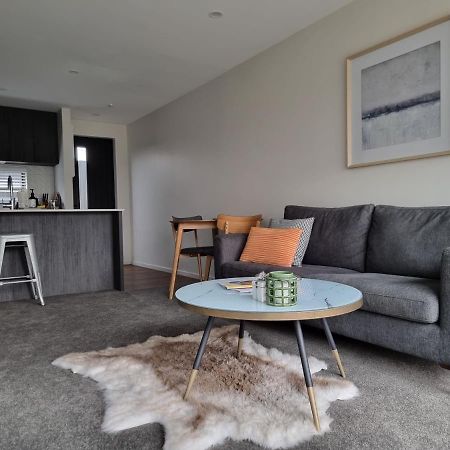 Addington Townhouse With Carpark 8Mins Walk To Hagley Park South Villa Christchurch Exterior photo