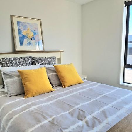 Addington Townhouse With Carpark 8Mins Walk To Hagley Park South Villa Christchurch Exterior photo